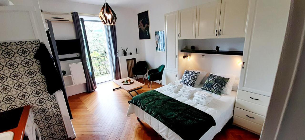 Studio 3 Etoiles Le 102, Aix Les Bains Centre Thermes Palace Le Beau Site Aix-les-Bains Exterior photo